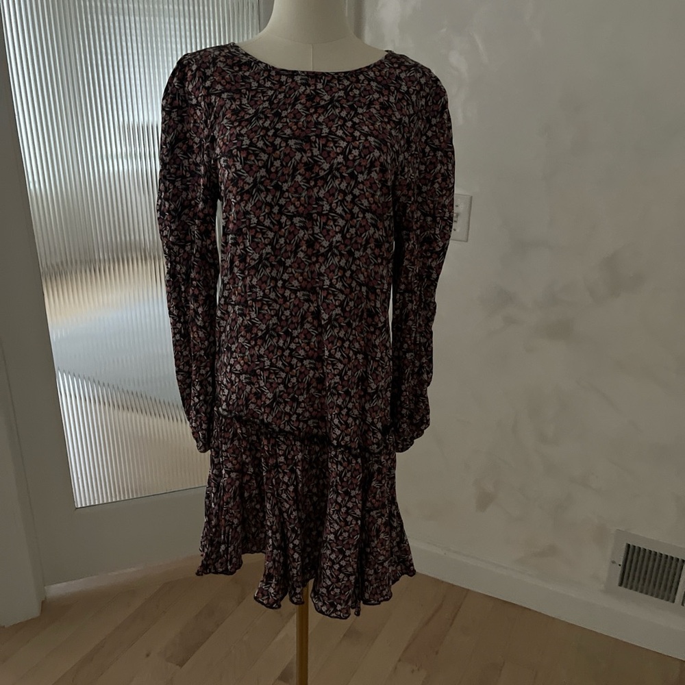 Socialite Black and Pink Long Sleeve Dress